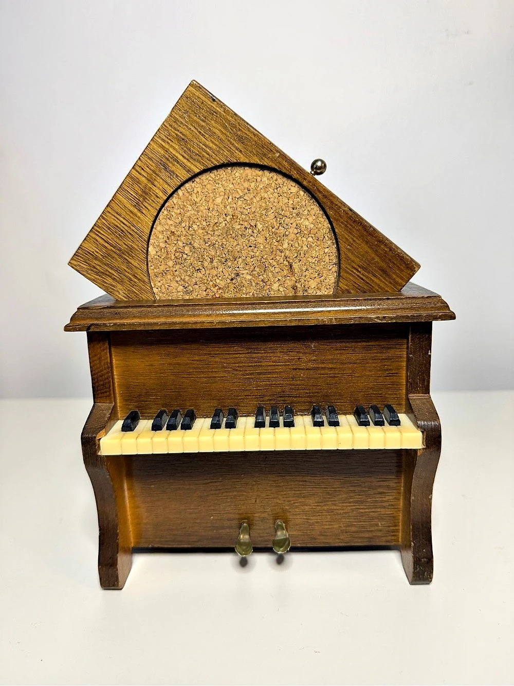 1970s Wooden Piano Coaster Holder with 6 Cork Coasters
